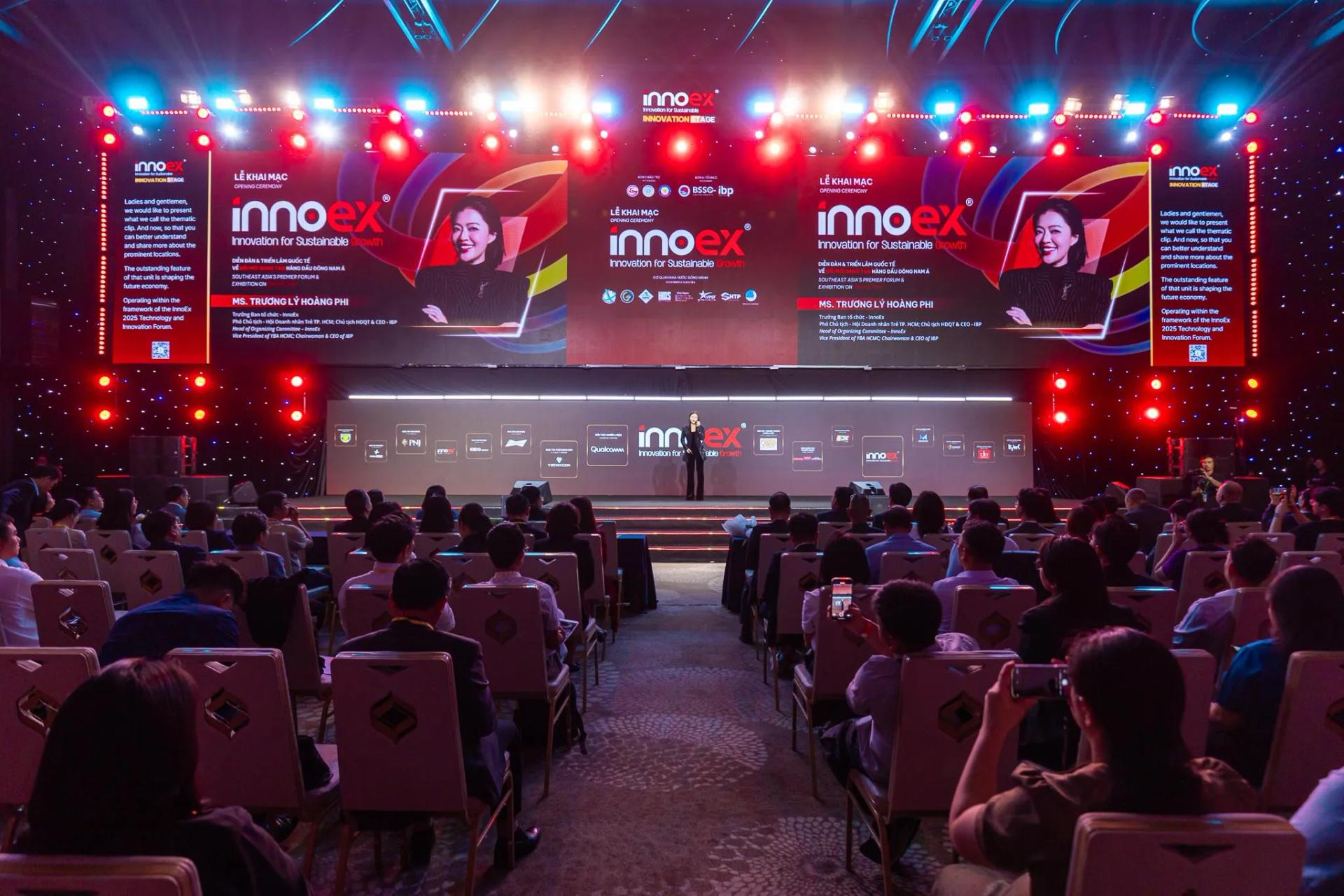 Gemsocial ghi dấu ấn tại InnoEx 2025: Khẳng định vai trò tiên phong trong nền tảng chuyển đổi số toàn diện doanh nghiệp